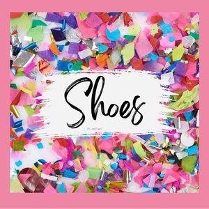 👠Give a girl the right shoes and she can change the world! 👠